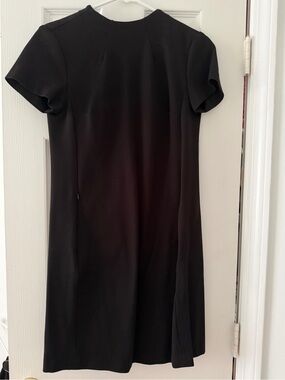 Ico uniform Black Short-Sleeve Shift Dress XS